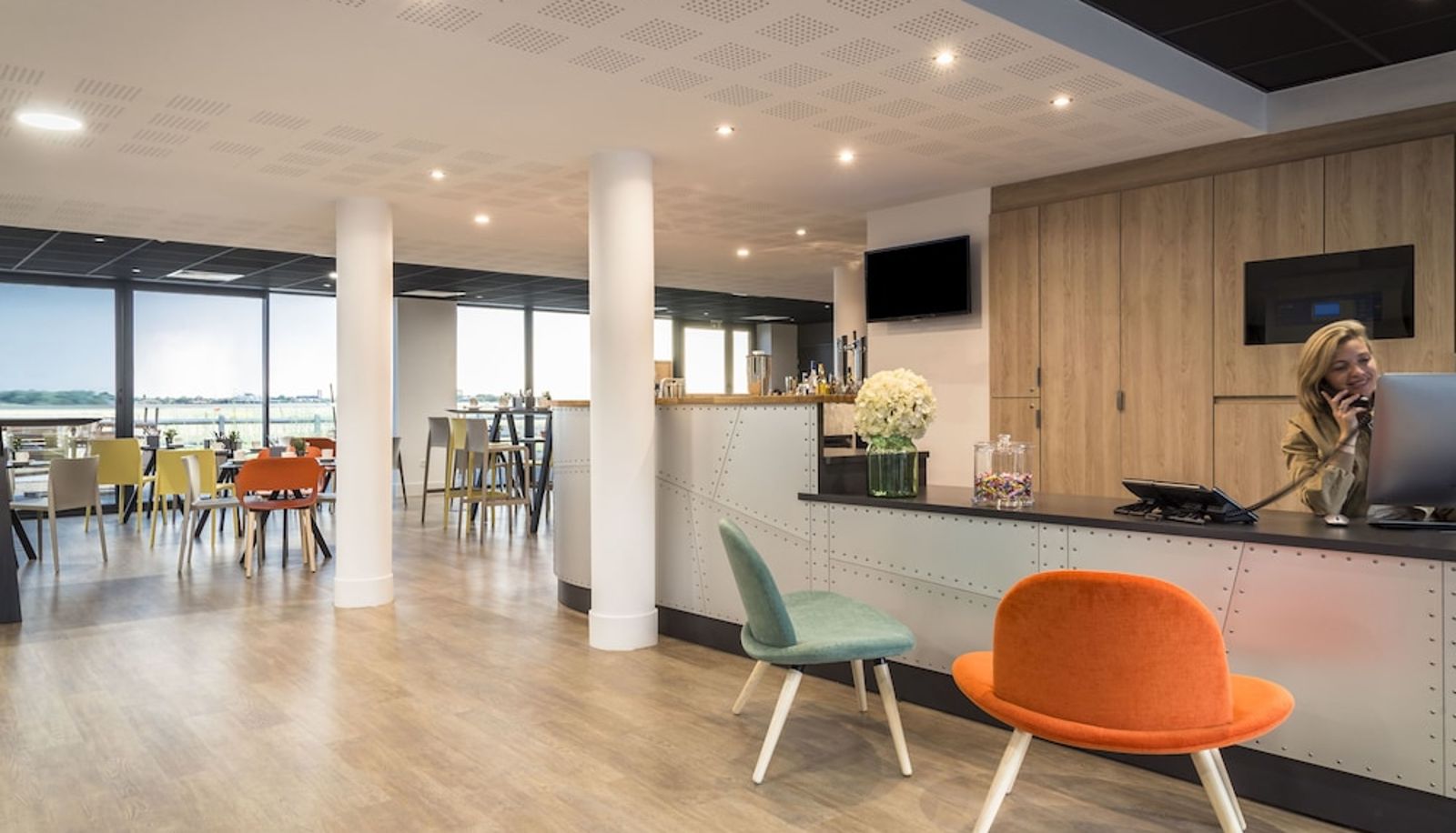 Reception - NAJETI HOTEL LILLE NORD