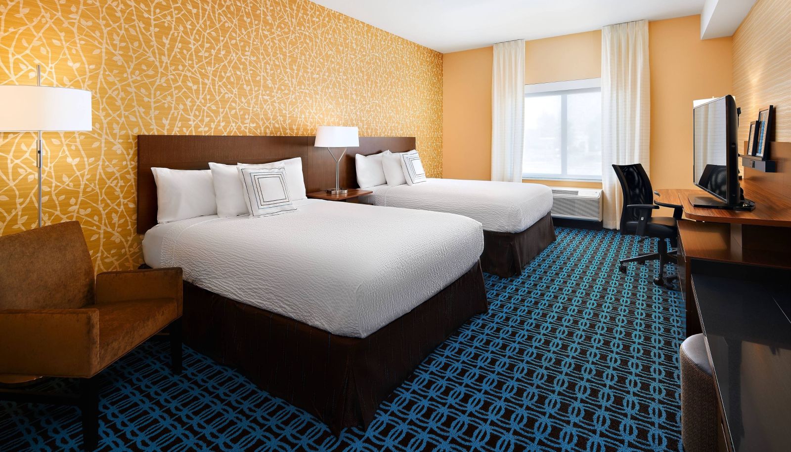 Room - Fairfield Inn and Suites by Marriott Fresno Yosemite International Airport