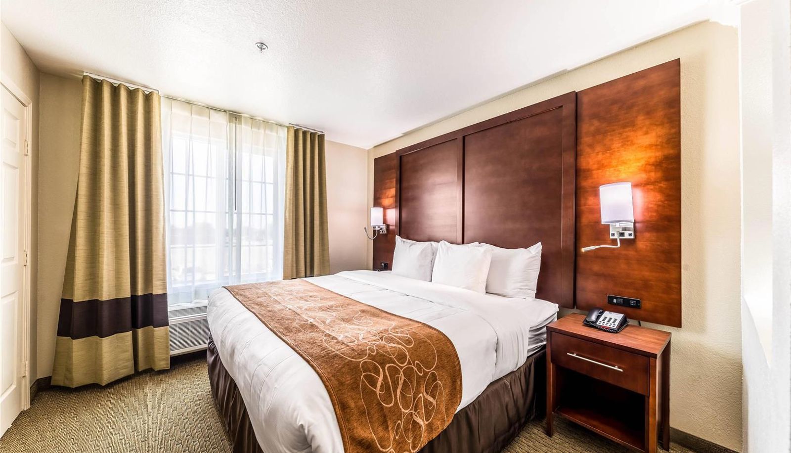 Zimmer - Comfort Suites Grand Prairie - Arlington North