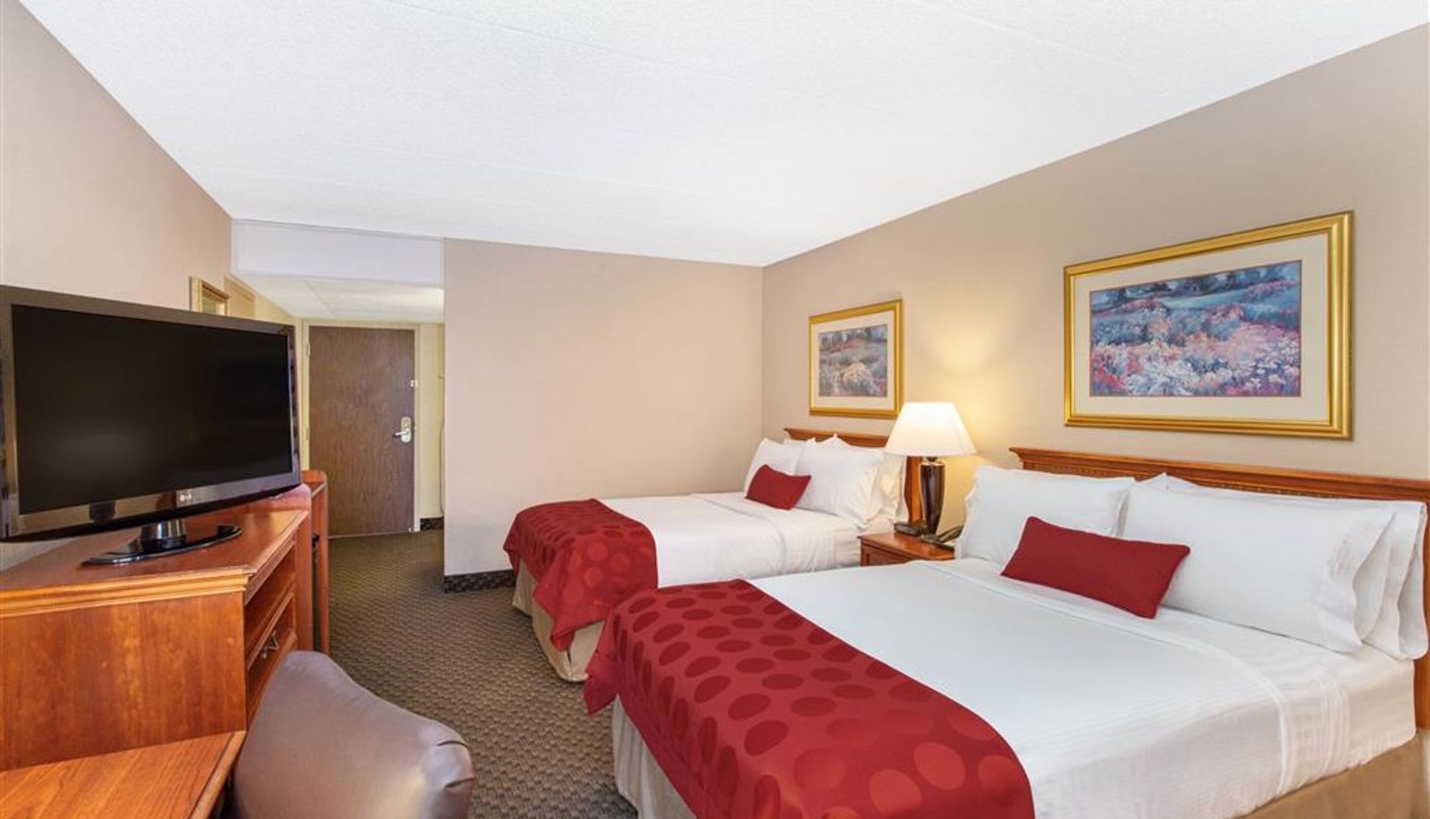 Kamer - Ramada by Wyndham Midtown Grand Island