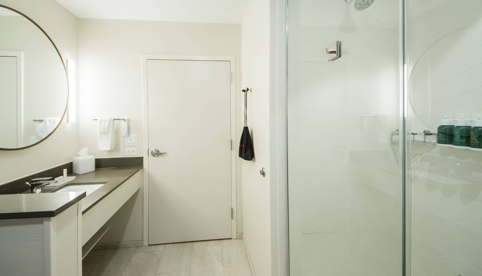 Camera - Fairfield Inn and Suites by Marriott Melbourne Viera Town Center