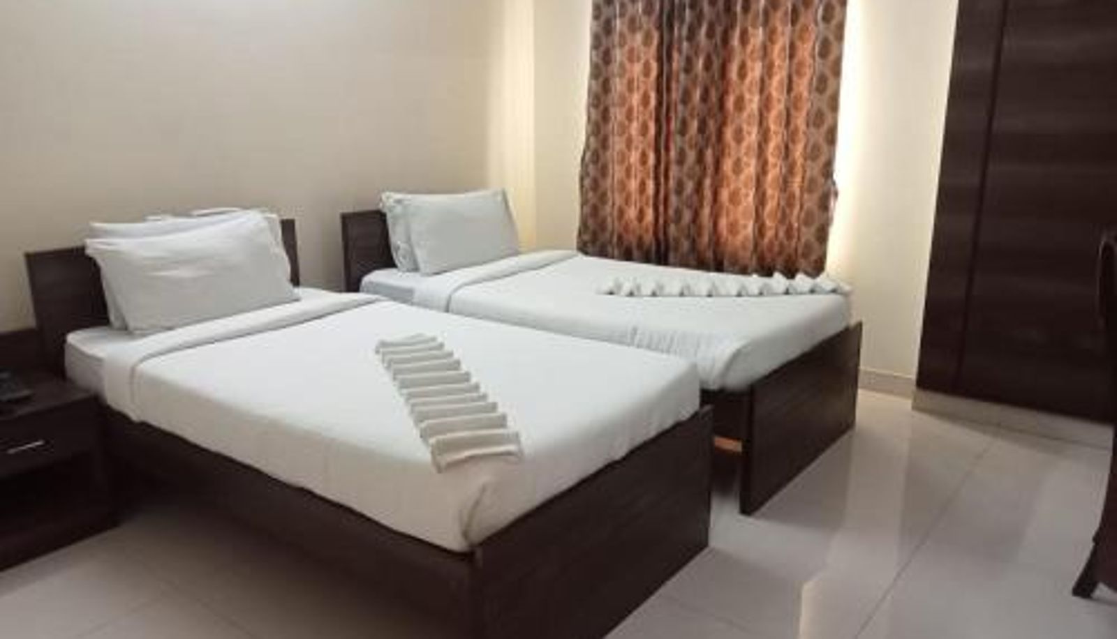 Chambre - Chetinaad Courtyard Gandhipuram by Centre Park