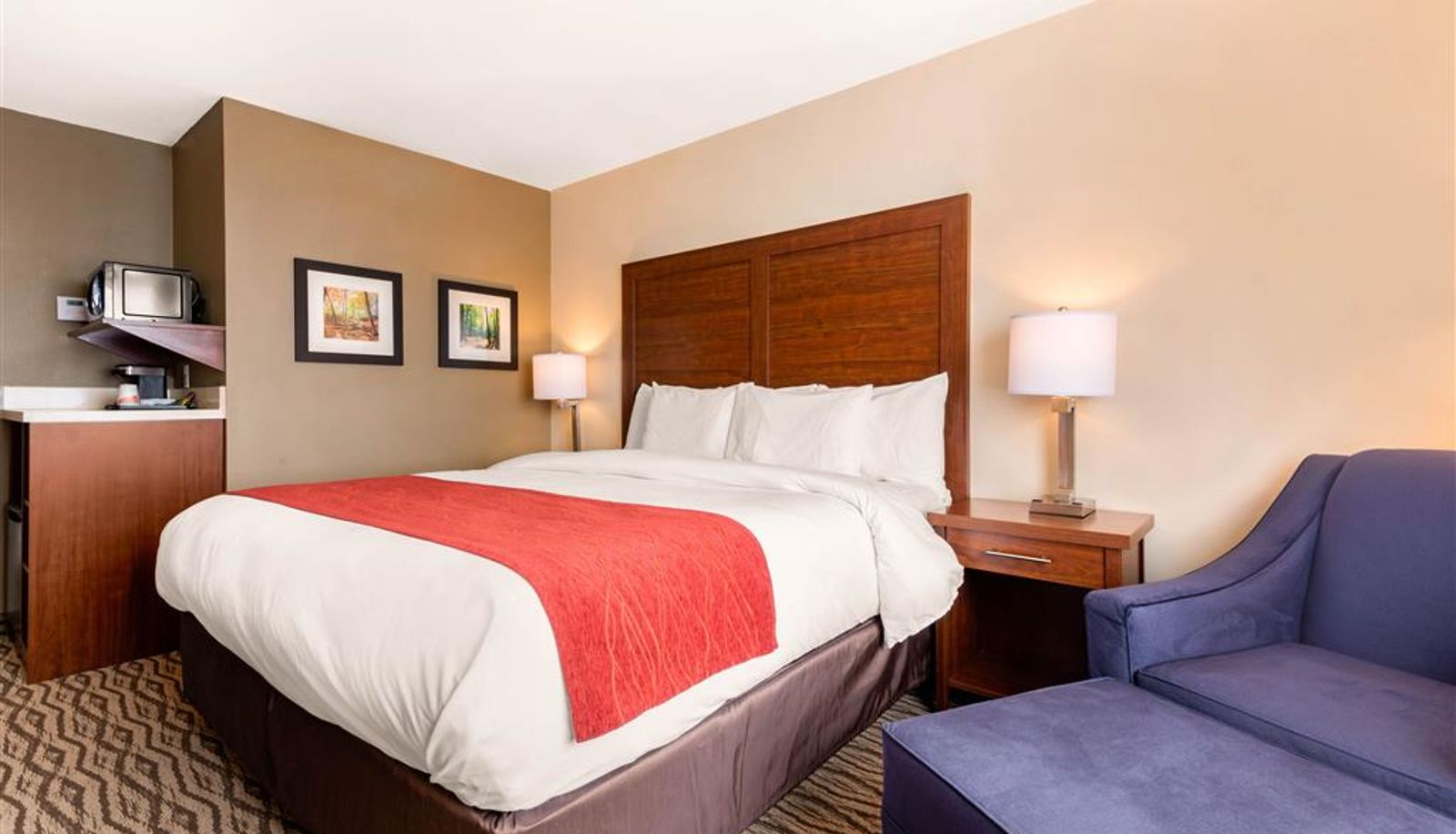 Zimmer - Comfort Inn & Suites