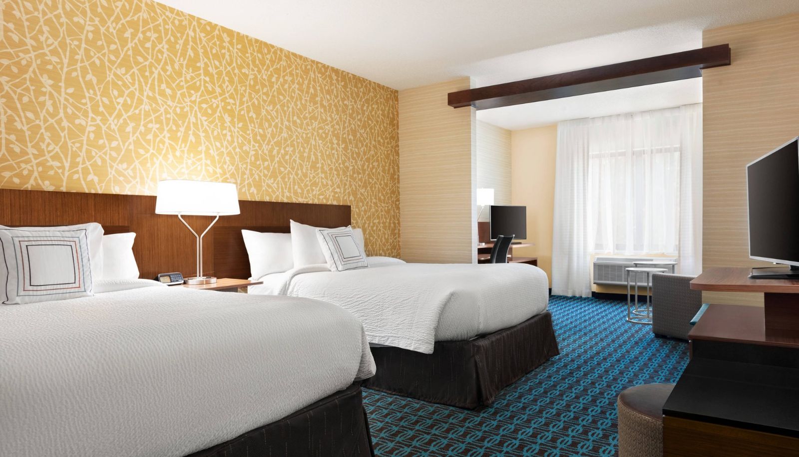 Camera - Fairfield Inn and Suites by Marriott Charlottesville Dtwn University Area