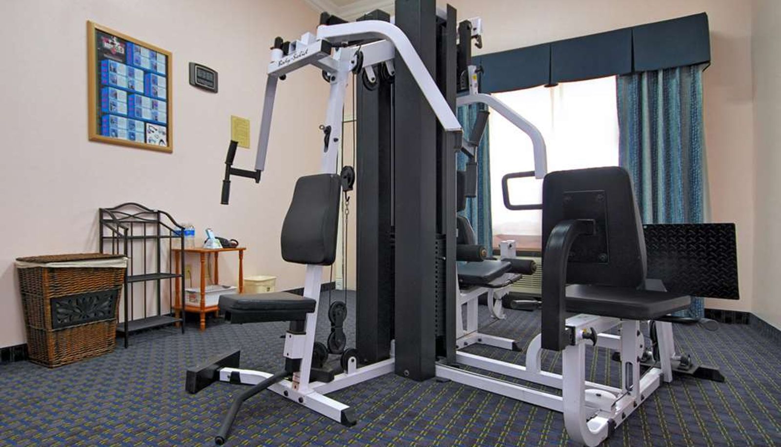 Wellness and fitness area - Americas Best Value Inn Sinton
