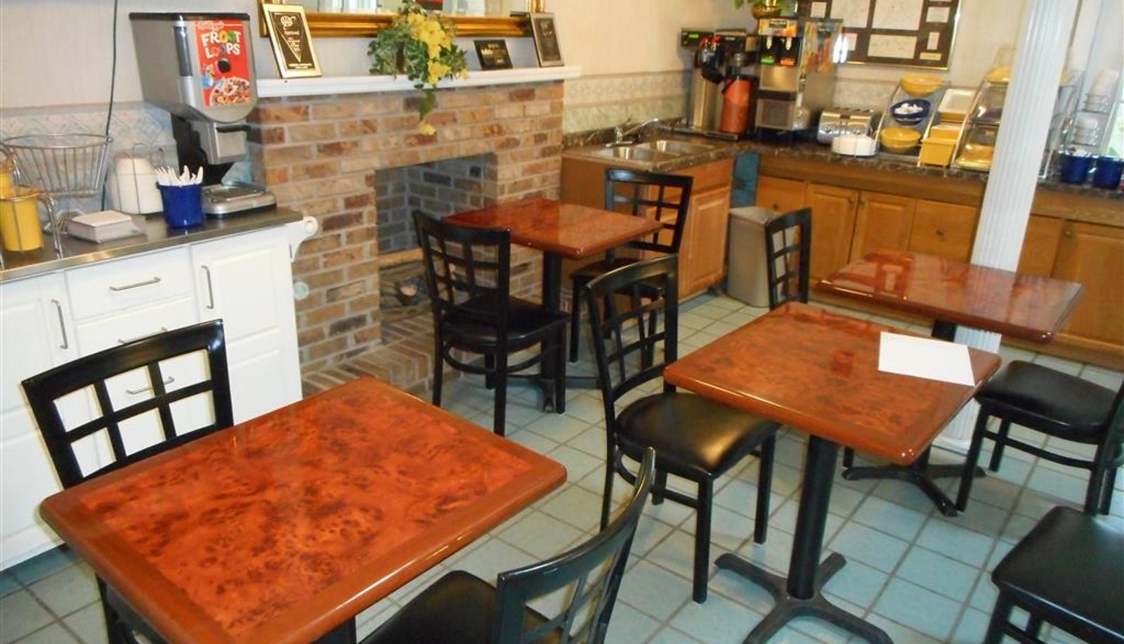 Restaurant - Americas Best Value Inn Blue Ridge