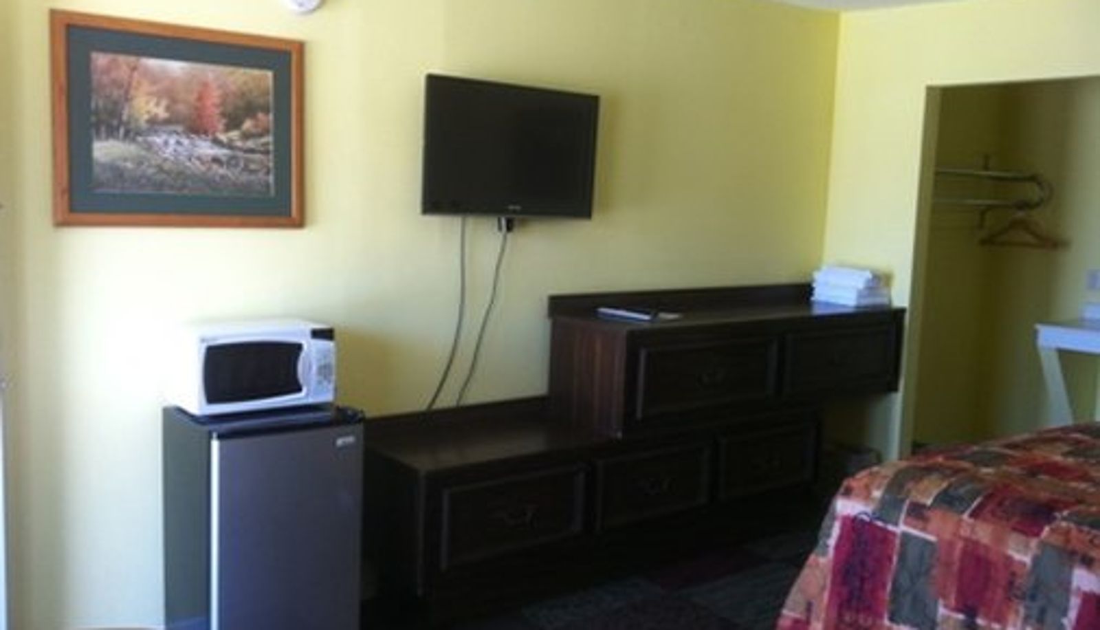 Room - Americas Best Value Inn Alpine