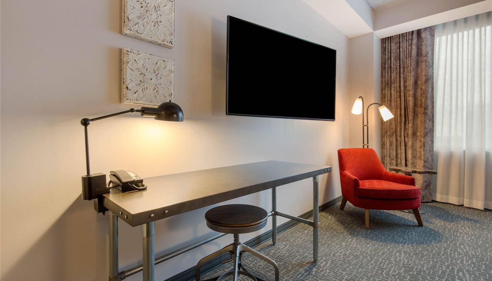 Suite - Cambria Hotel Nashville Downtown