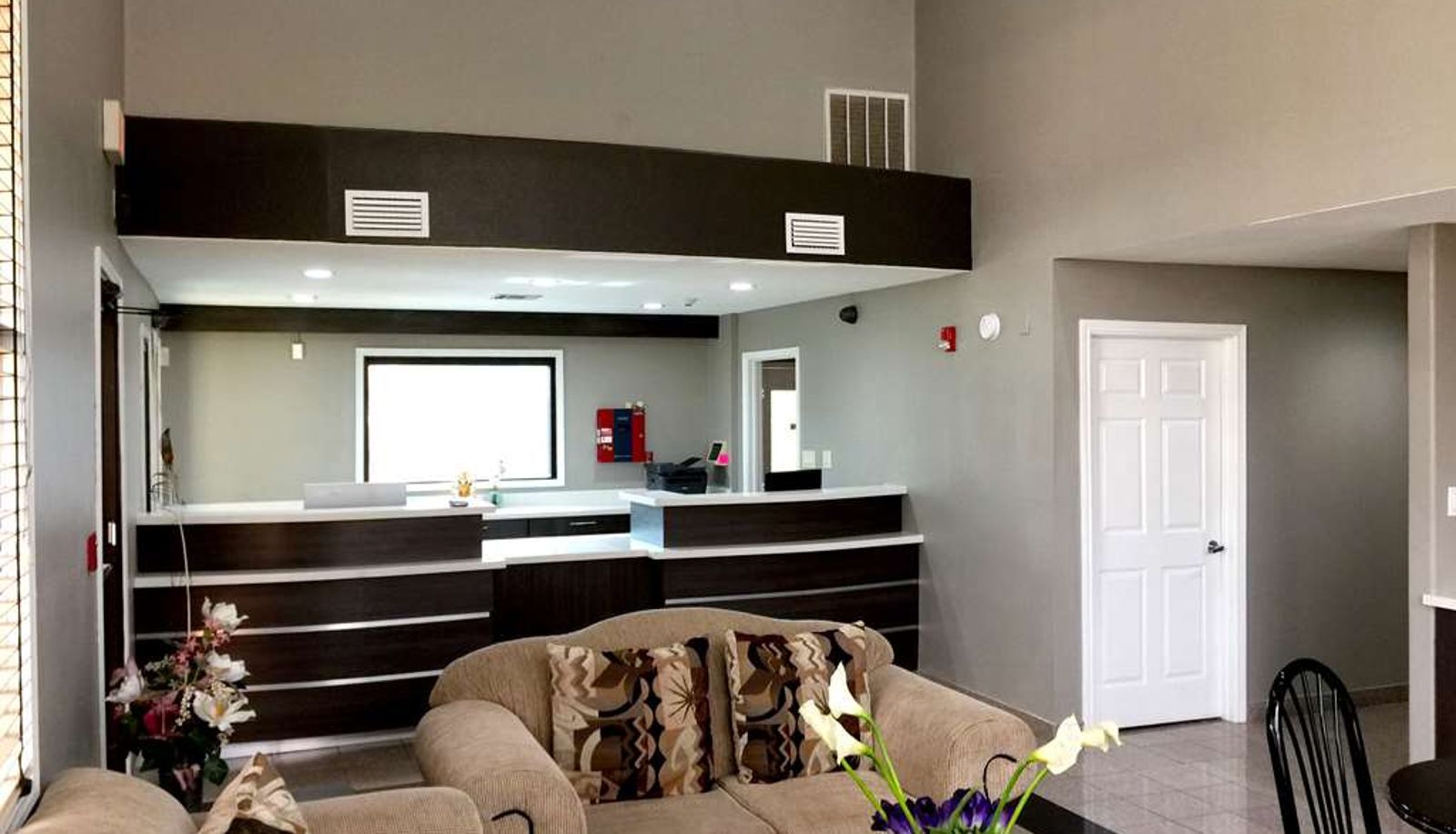 Lobby - Americas Best Value Inn & Suites Mont Belvieu Houston