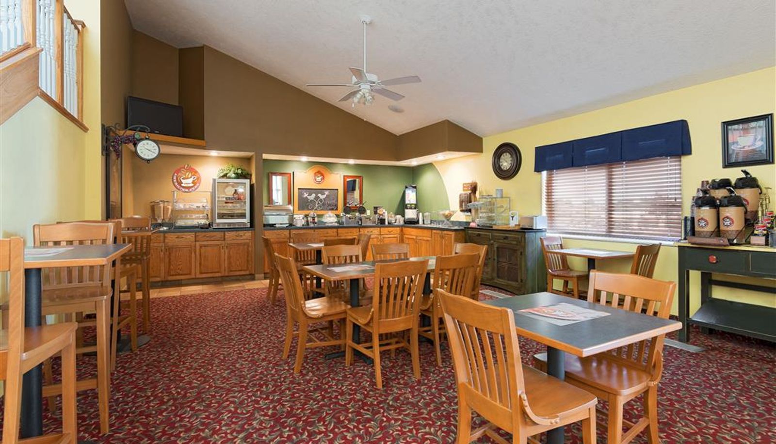 Interior view - AmericInn by Wyndham Republic