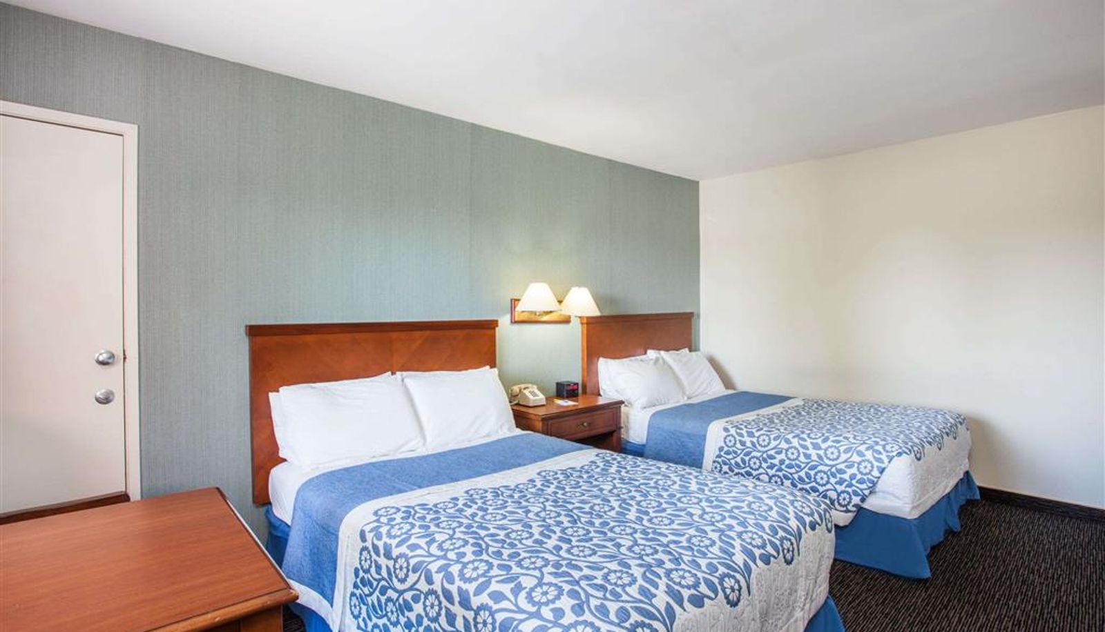 Pokój - Days Inn by Wyndham Anaheim Near the Park