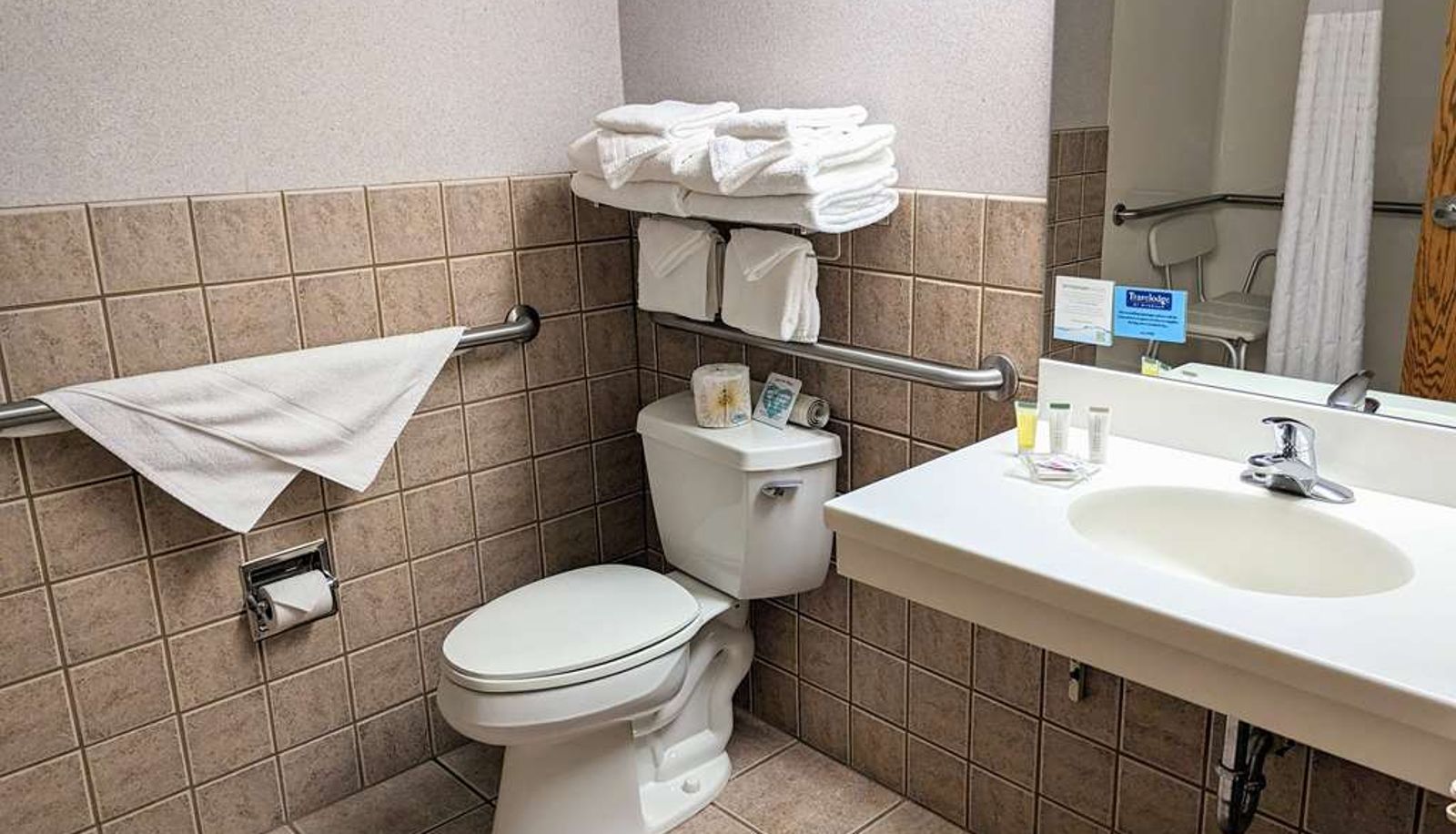 Zimmer - Travelodge Inn & Suites by Wyndham Deadwood