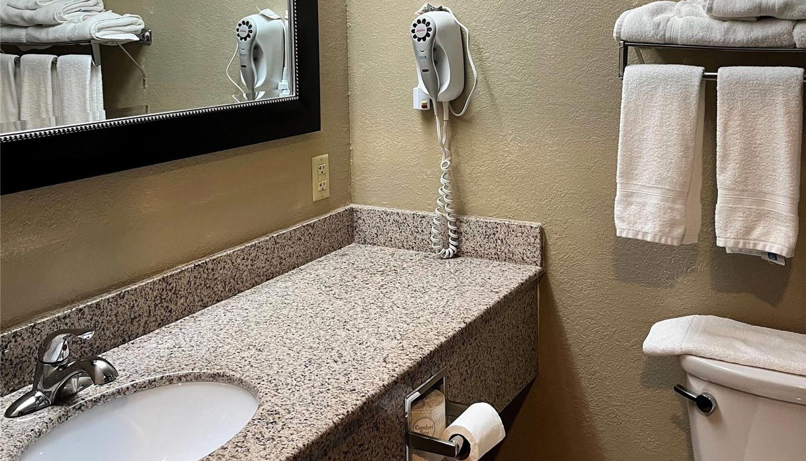 Habitación - Super 8 by Wyndham Evansville North