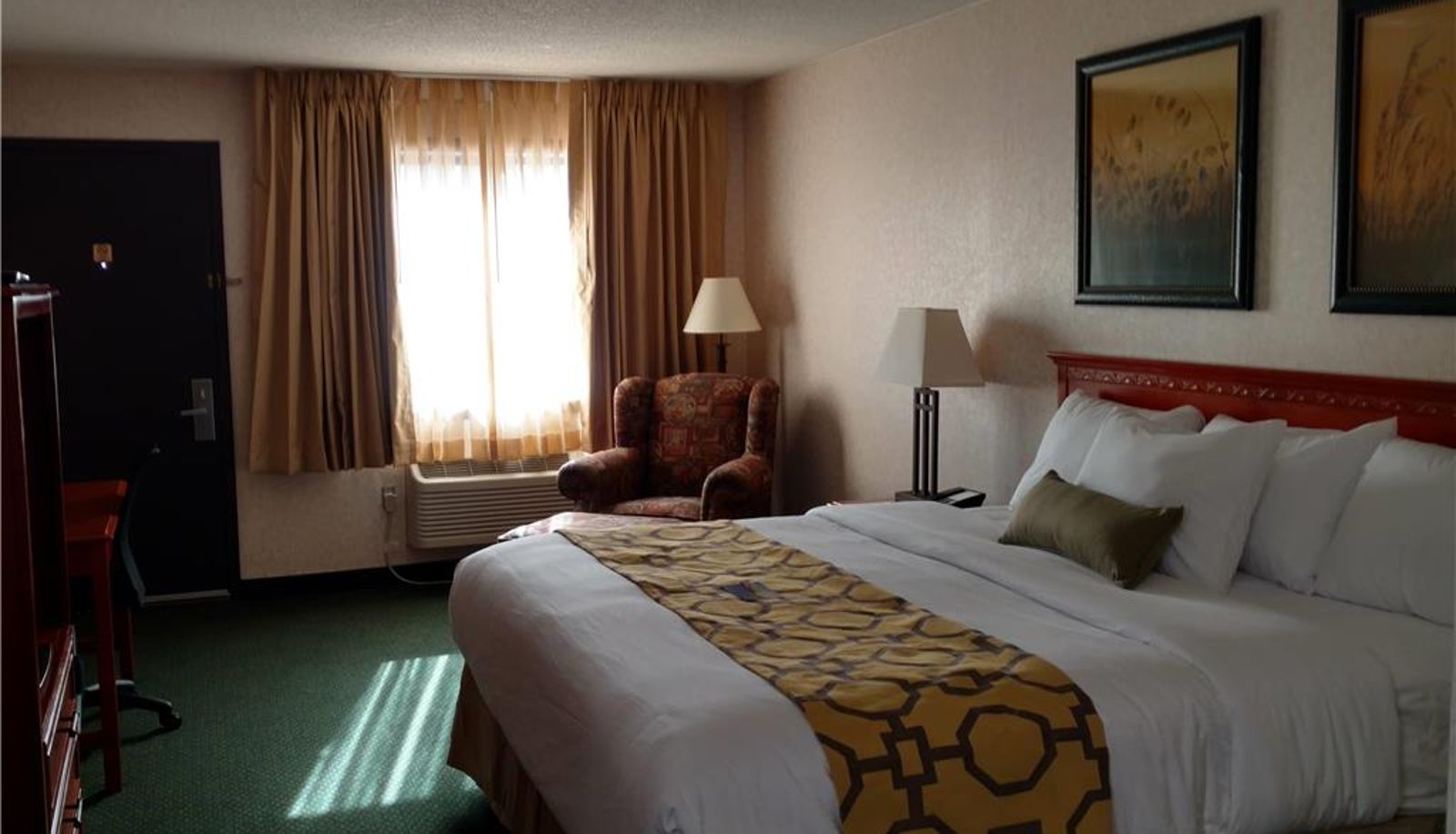 Zimmer - Baymont by Wyndham Oacoma