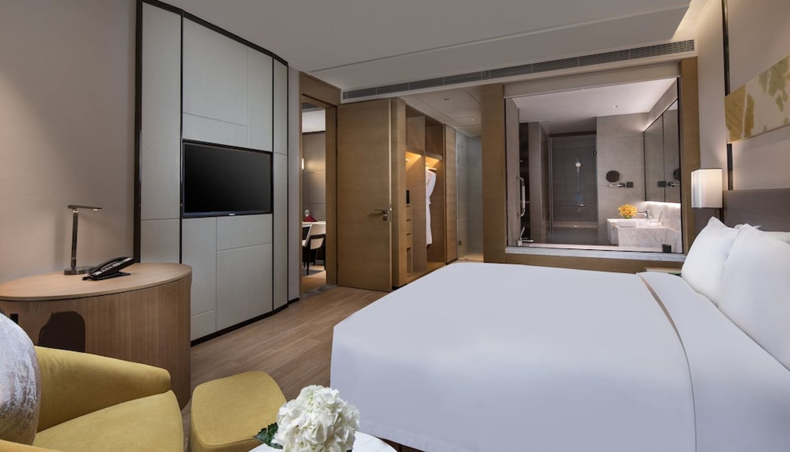 Suite - Holiday Inn NANJING HARBOUR by IHG