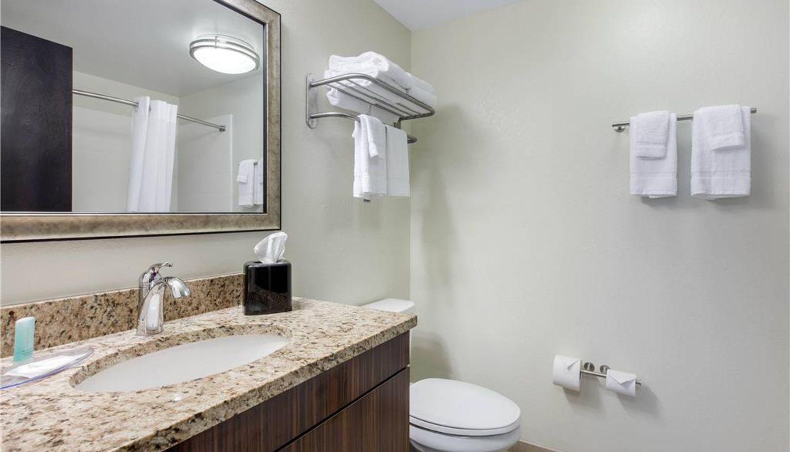 Chambre - MainStay Suites St. Louis Airport