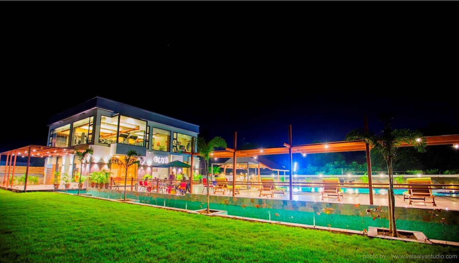 Pool - VITS Shalimar Ankleshwar