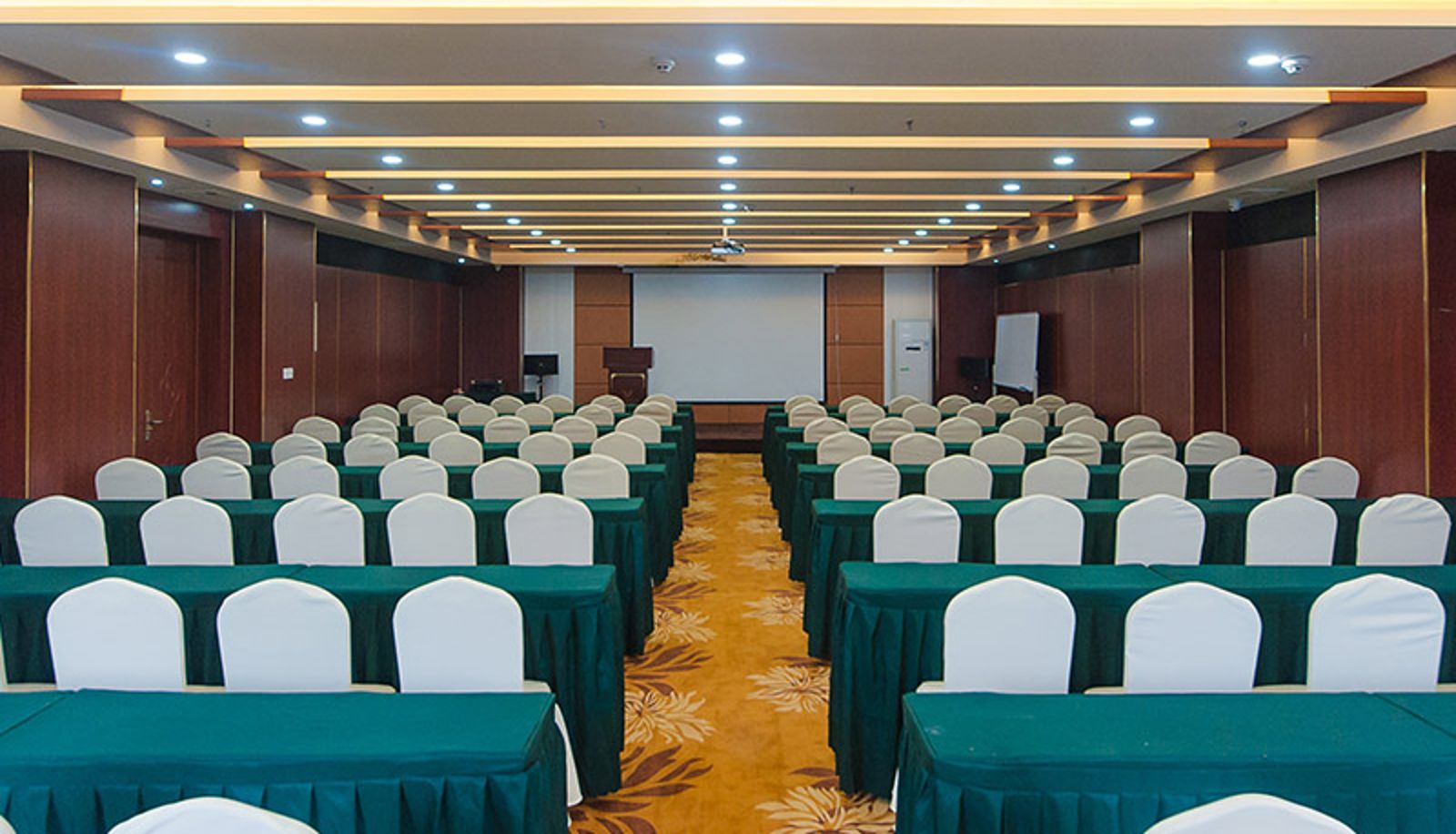 Vue extérieure - Vienna Classic Hotel(Shandong Qingdao Liuting Airport Vientiane Mall Hotel) Qingdao Chengyang Liuting airport store(Domestic Only)