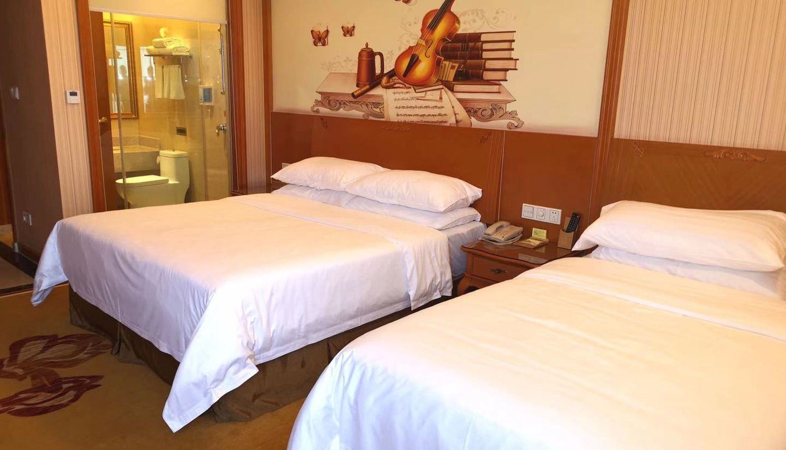 Chambre - Vienna International Hotel Hangzhou Songcheng Zhua Hangzhou Tangtang American Academy store(Domesti cOnly)