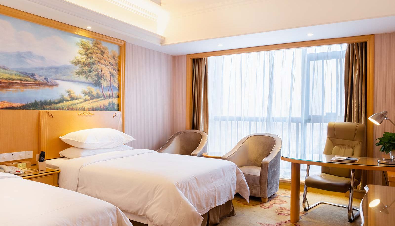 Room - Vienna International Hotel Shanghai Hongqiao Nati Pudong New Area dripping Lake Park store(Domestic Only)