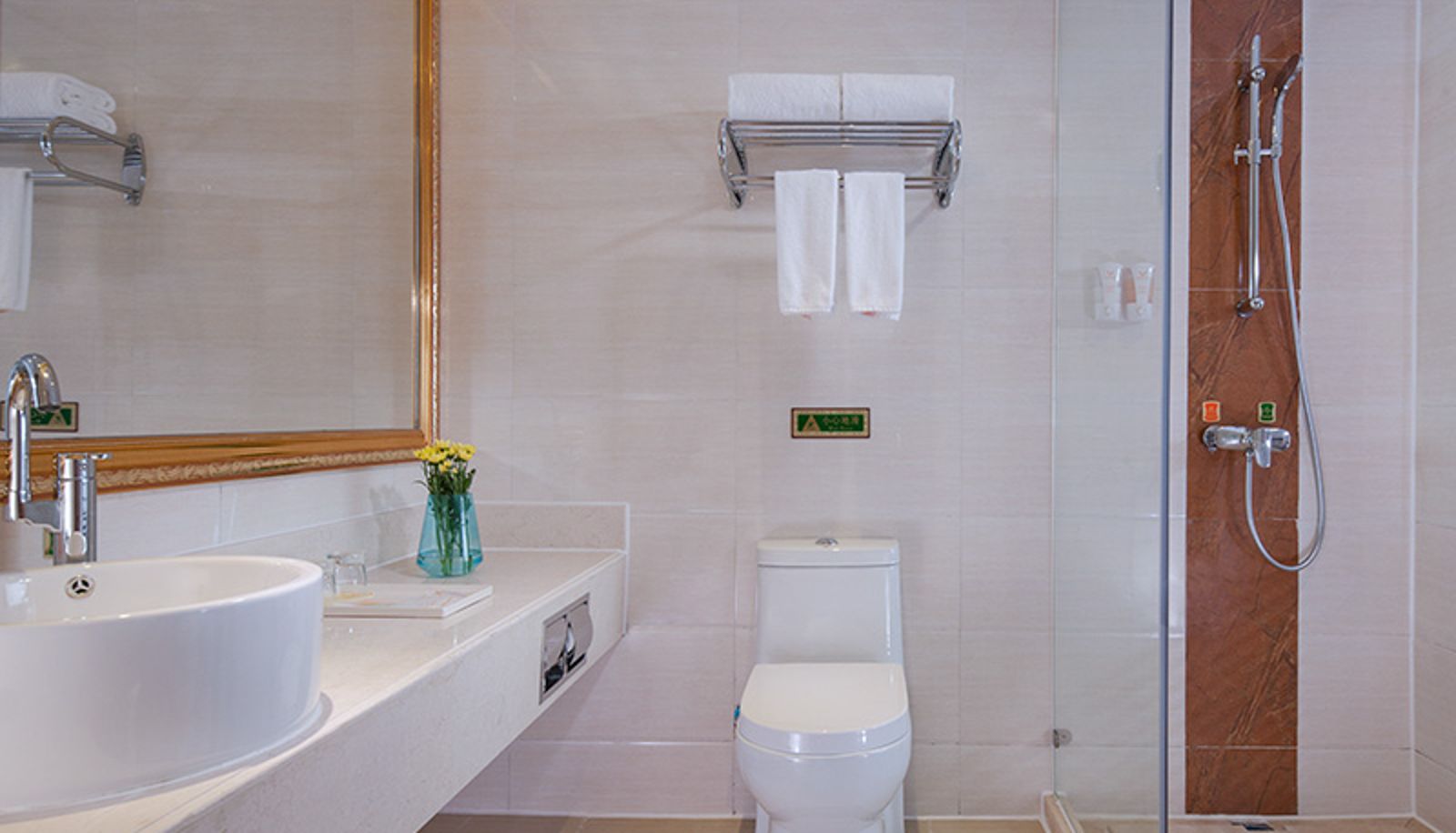 Außenansicht - Vienna Hotel Dongguan Houjie Convention and Exhibition Center Shanmei Subway Station Donk Houjie gold seat store(Domestic Only)