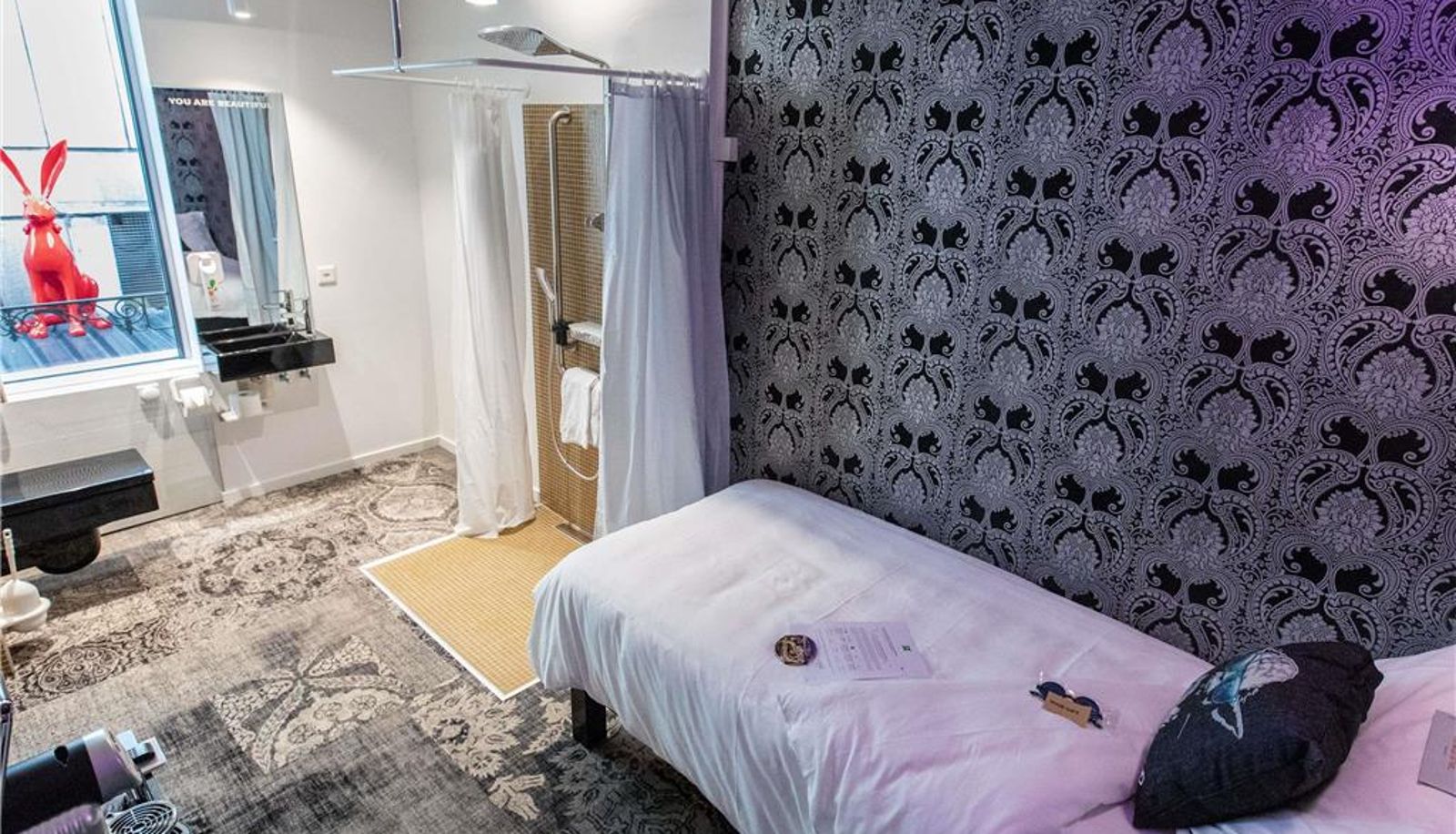 Room - ibis Styles Lausanne Center Mad House