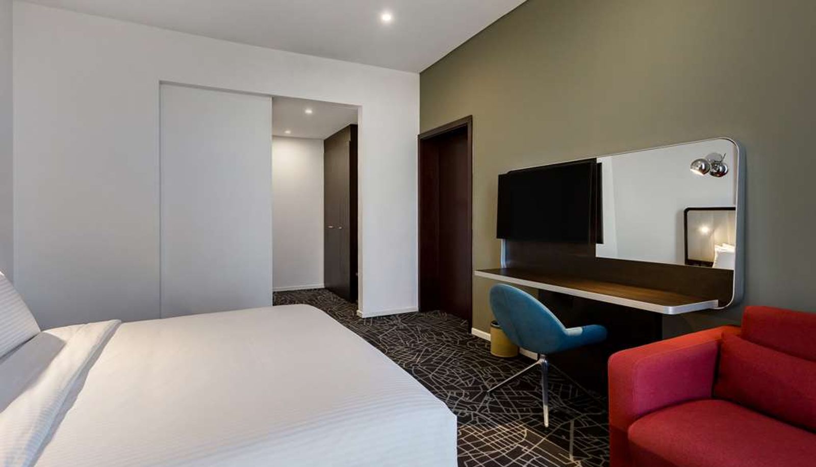 Room - Radisson Hotel & Apartments Industrial City Dammam KSA