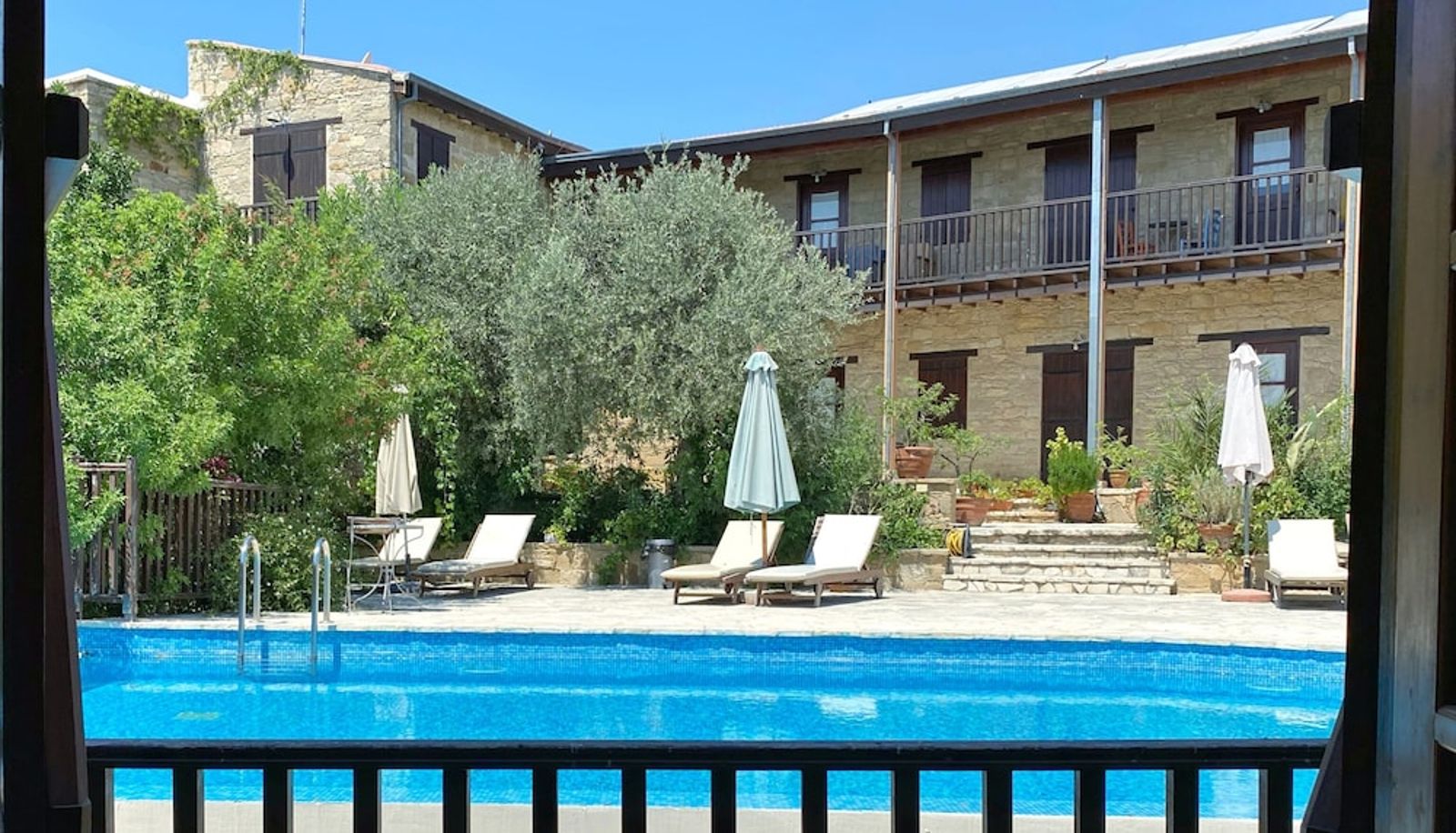 Pool - Eveleos Country House