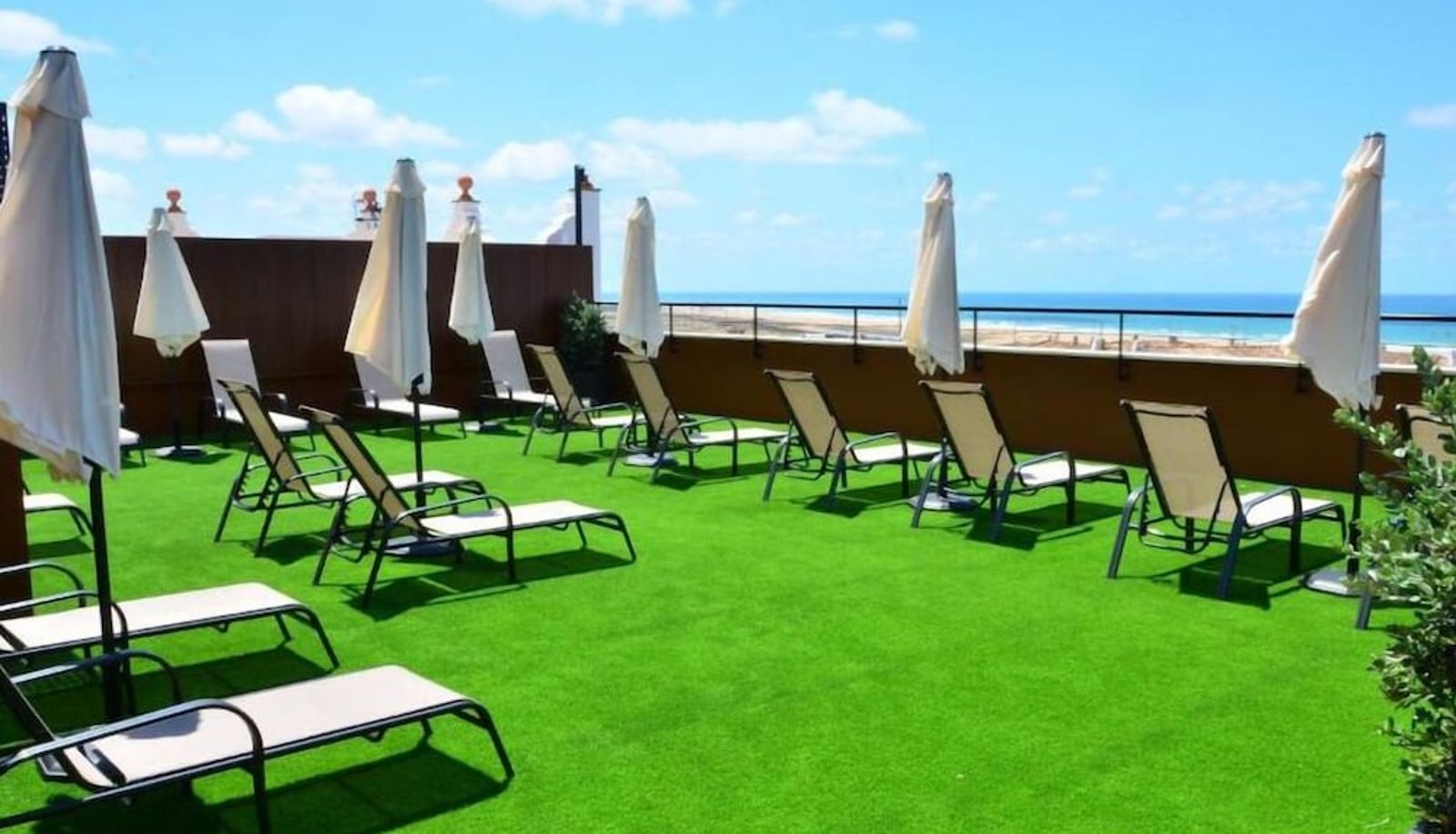 Pool - Hotel Apartamentos Conilsol
