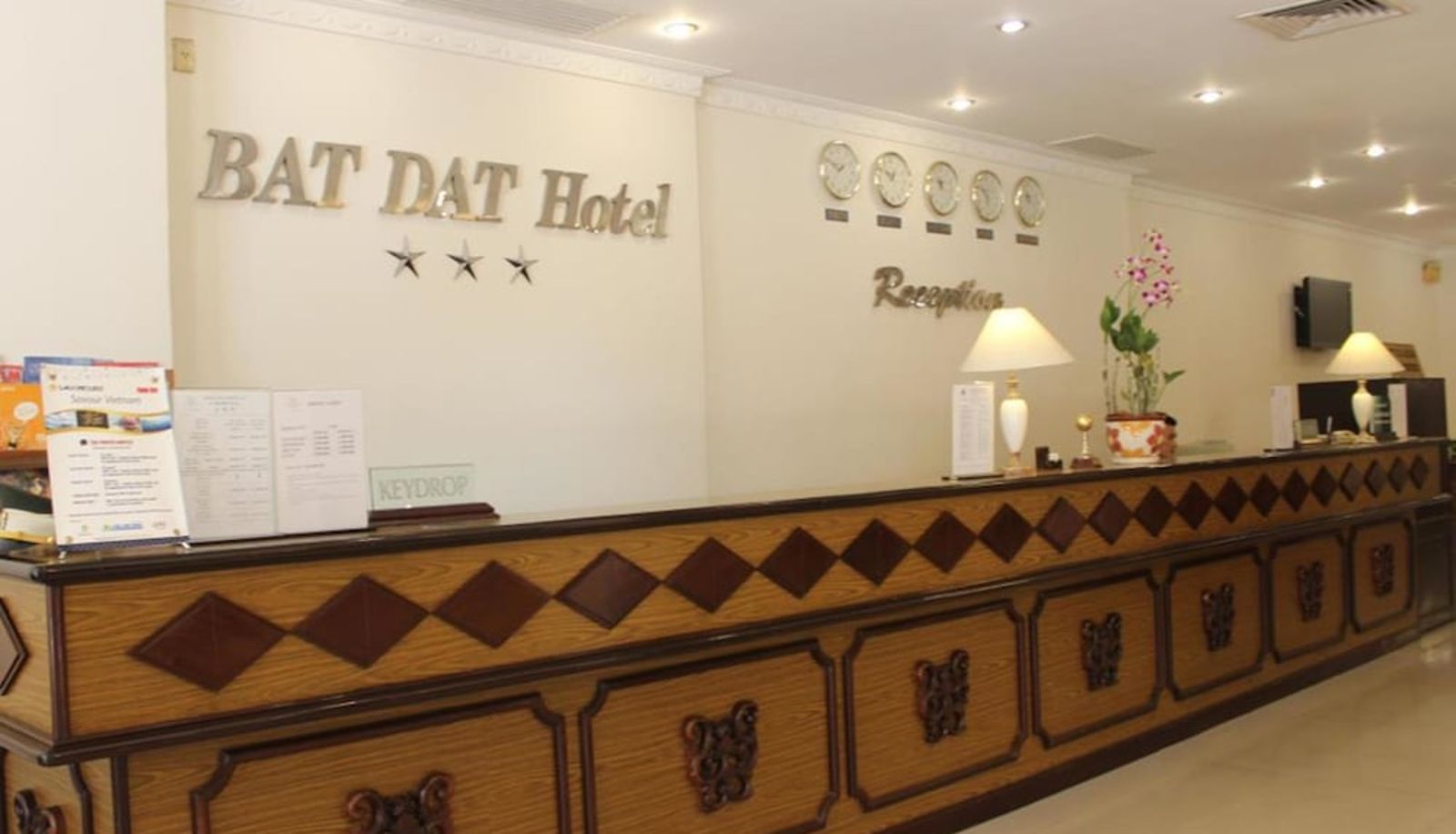 Reception - Bat Dat Hotel