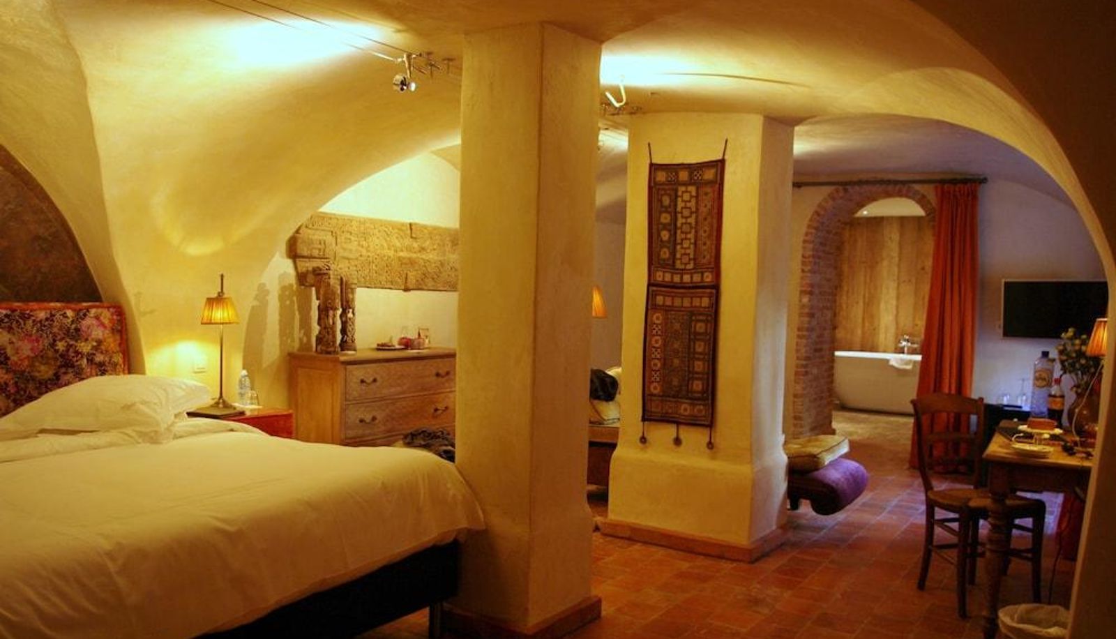 Camera standard - Canal Deluxe Bed & Breakfast