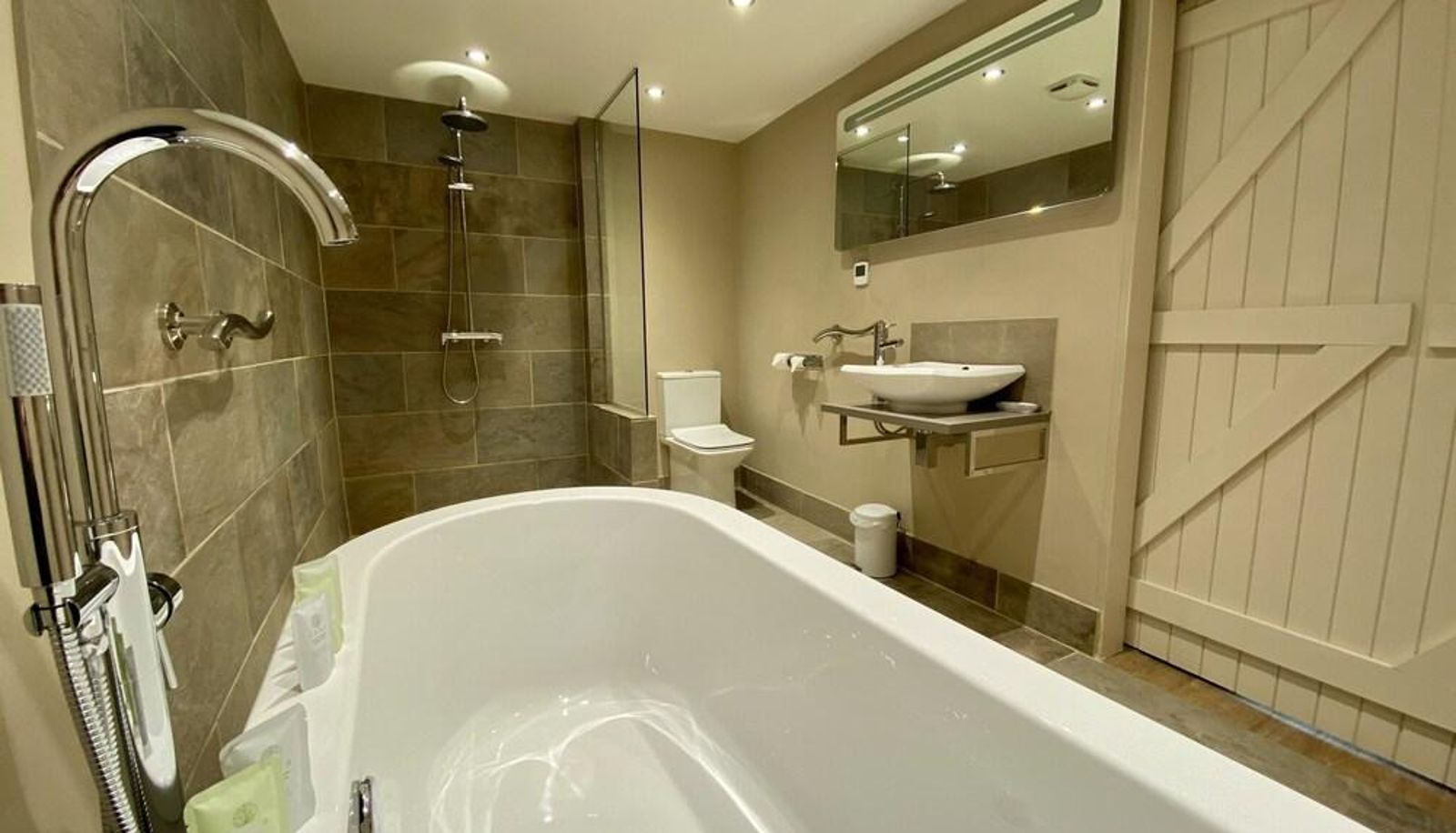 Superior room (double) - The Lion at Pennard