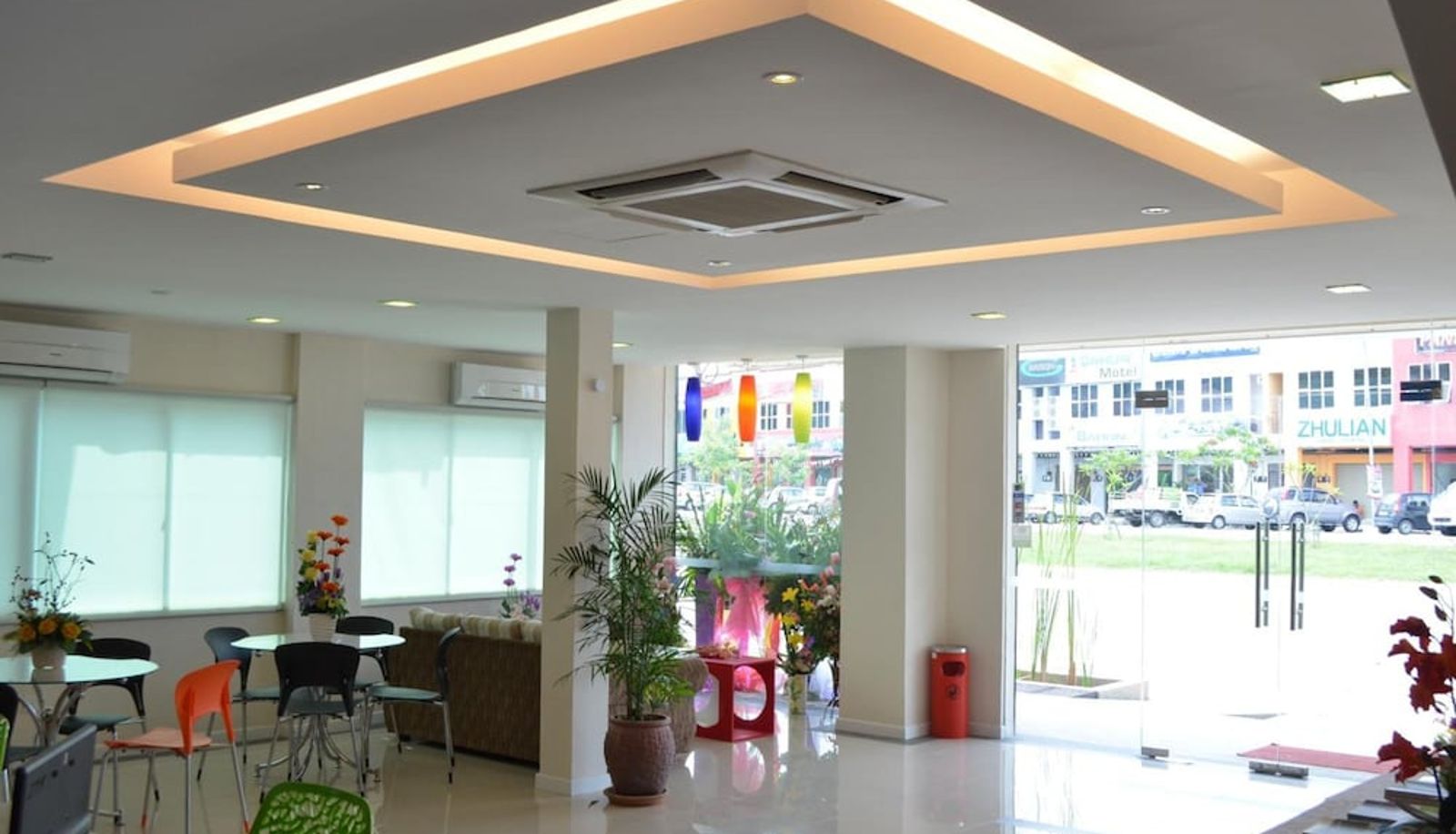Hall - Hotel Asia