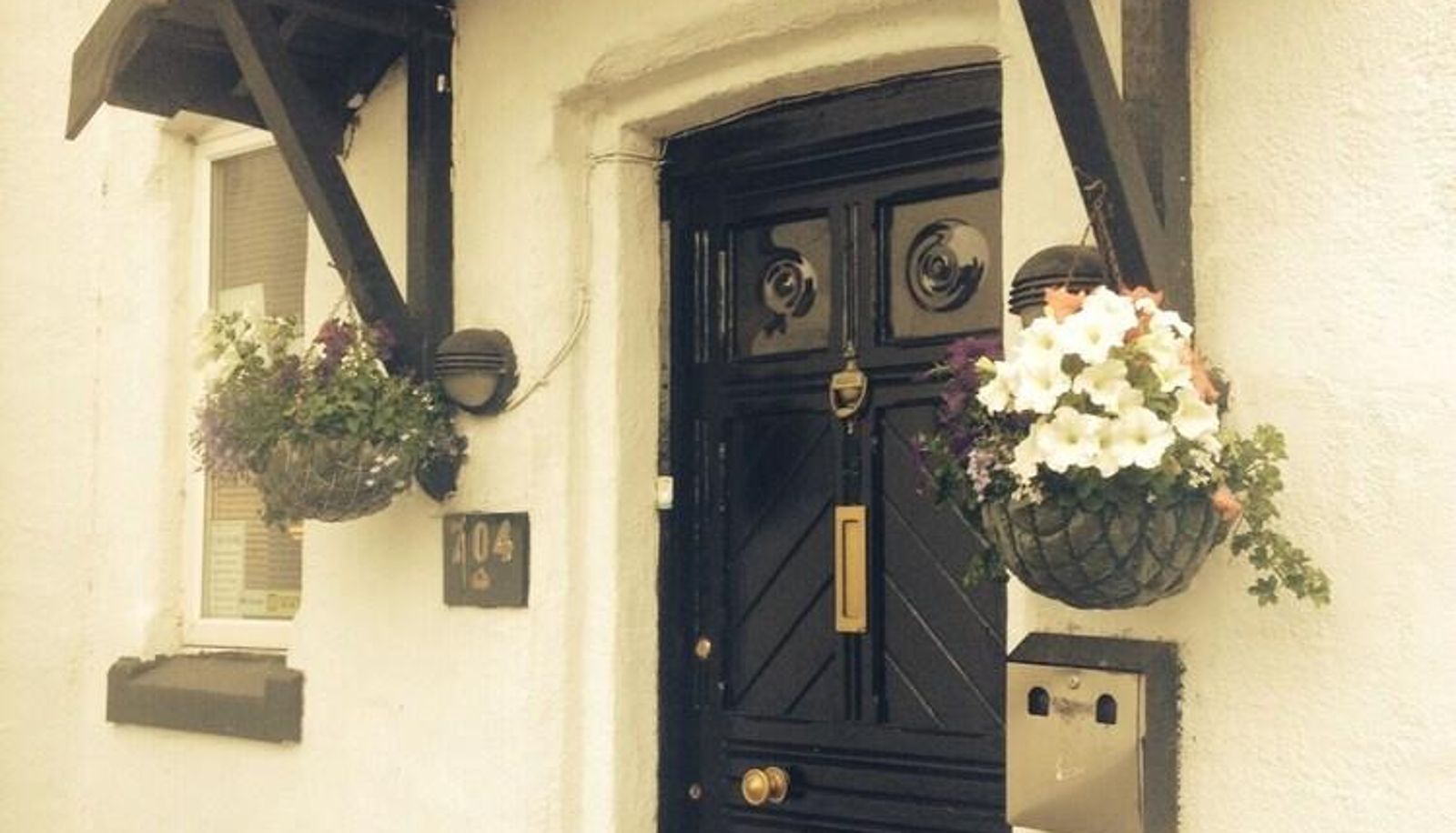 Info - Black Lions Guest House