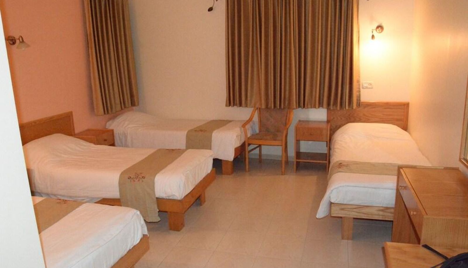 Family room - Galilee Hotel