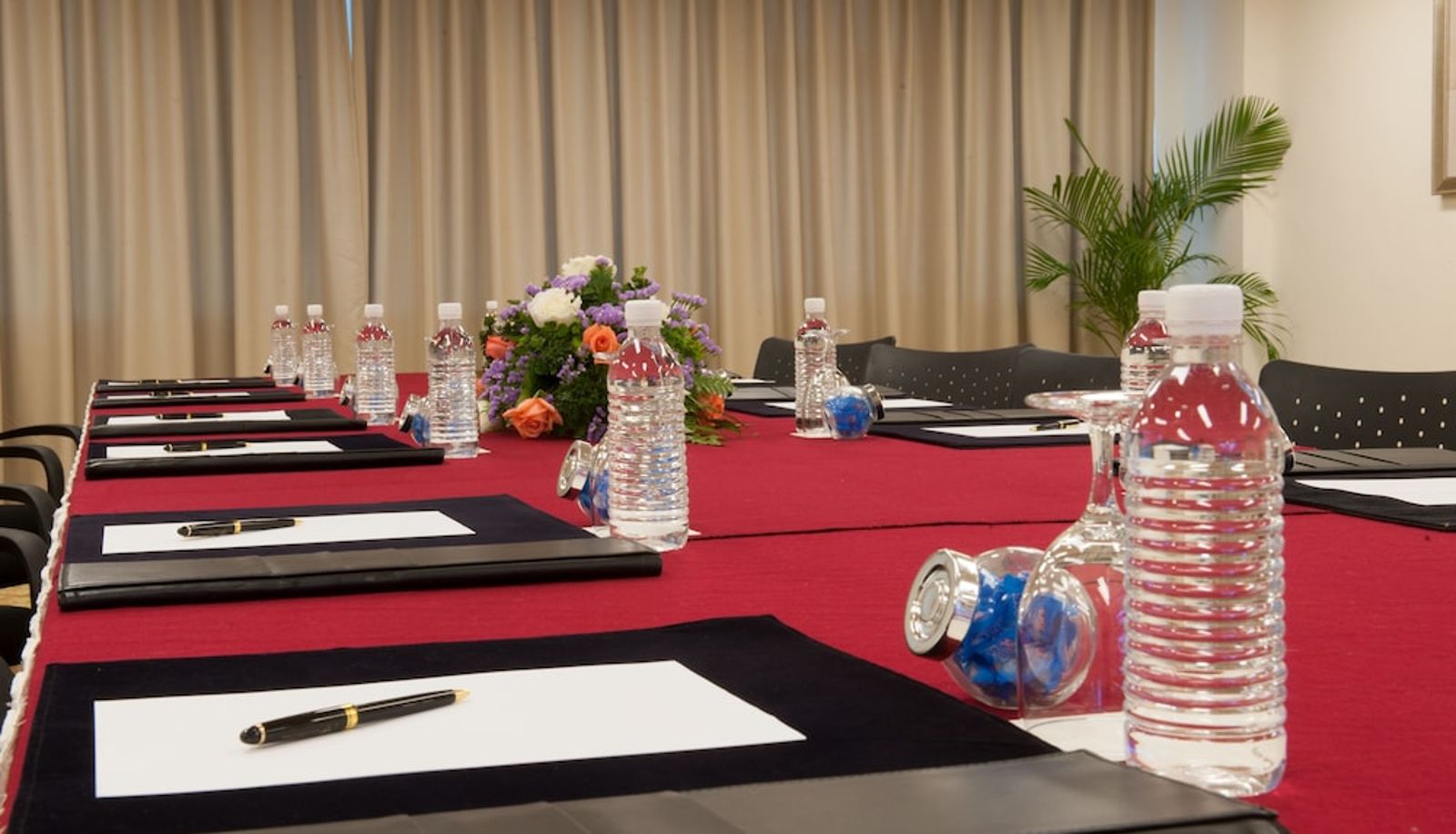 Sala de reuniones - Pan Borneo Hotel Kota Kinabalu