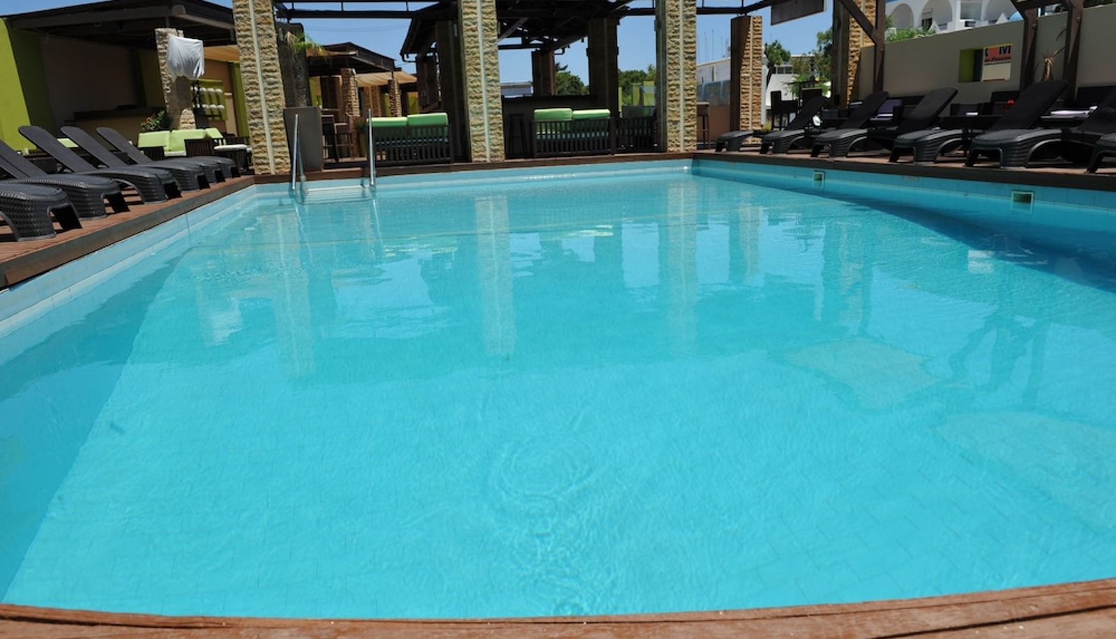 Pool - Hotel Heleni Beach