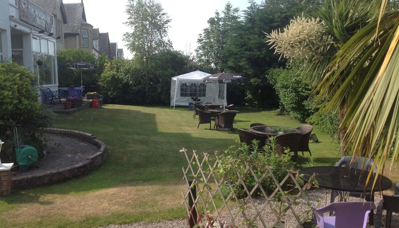 Garden - The Woodhouse Hotel