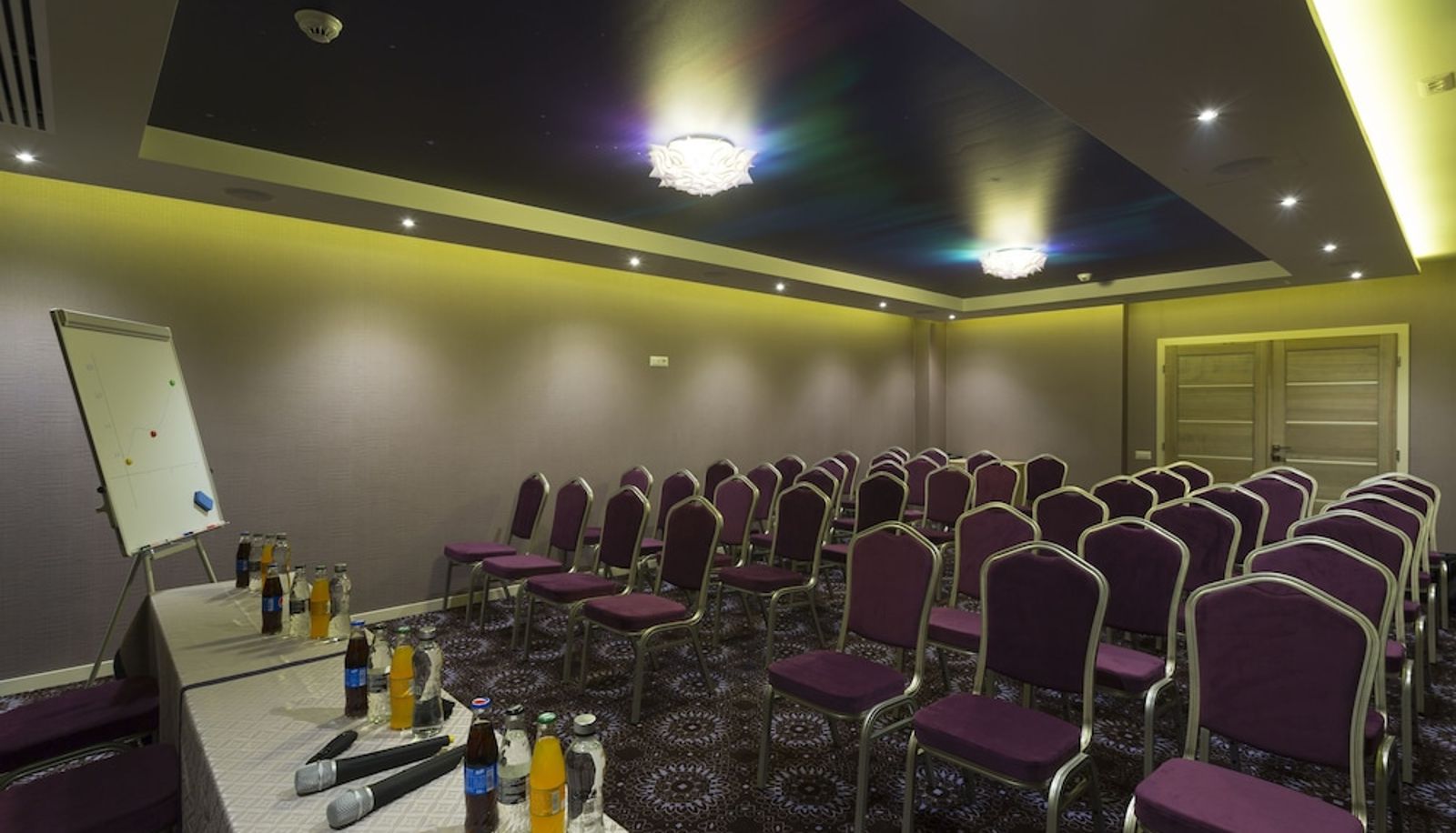 Sala riunioni - Exclusive Hotel & More