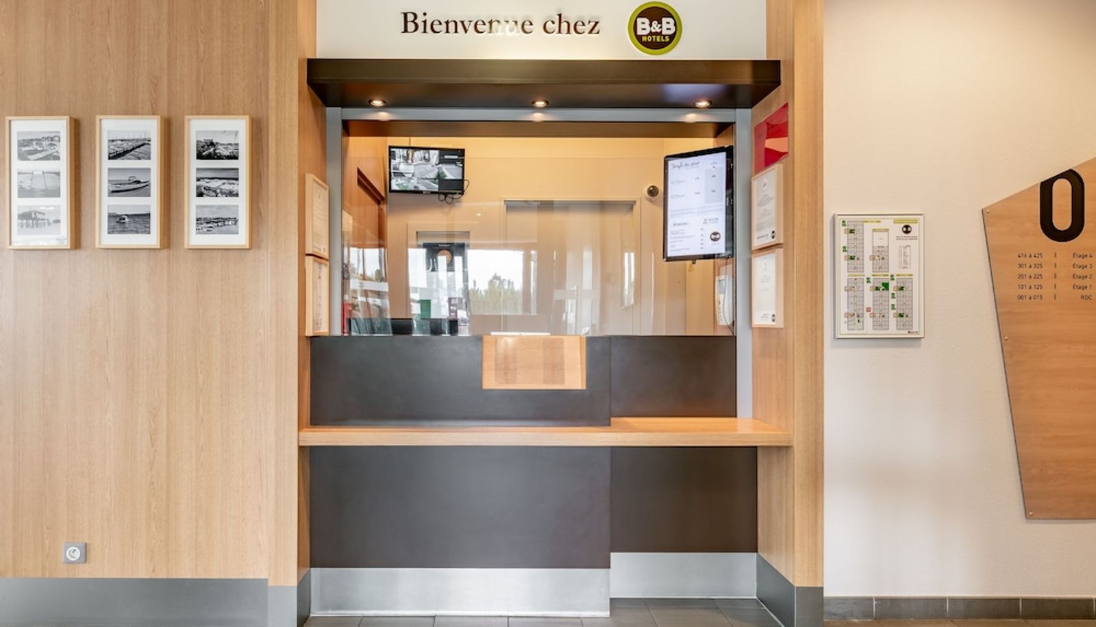 Rezeption - B&B HOTEL Arcachon Gujan-Mestras