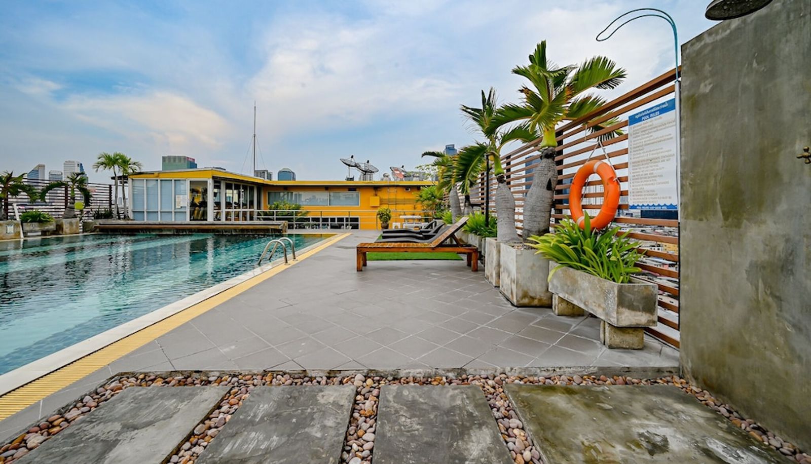 Pool - Witchuwan Sport & Spa Apartel