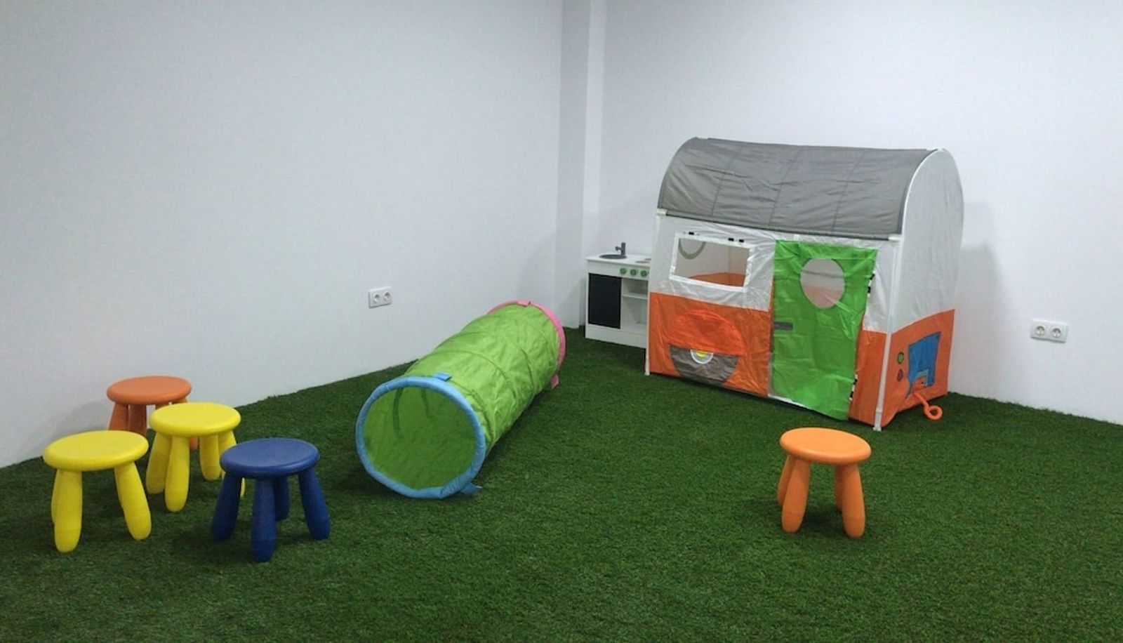 Info - Color Suites Alicante