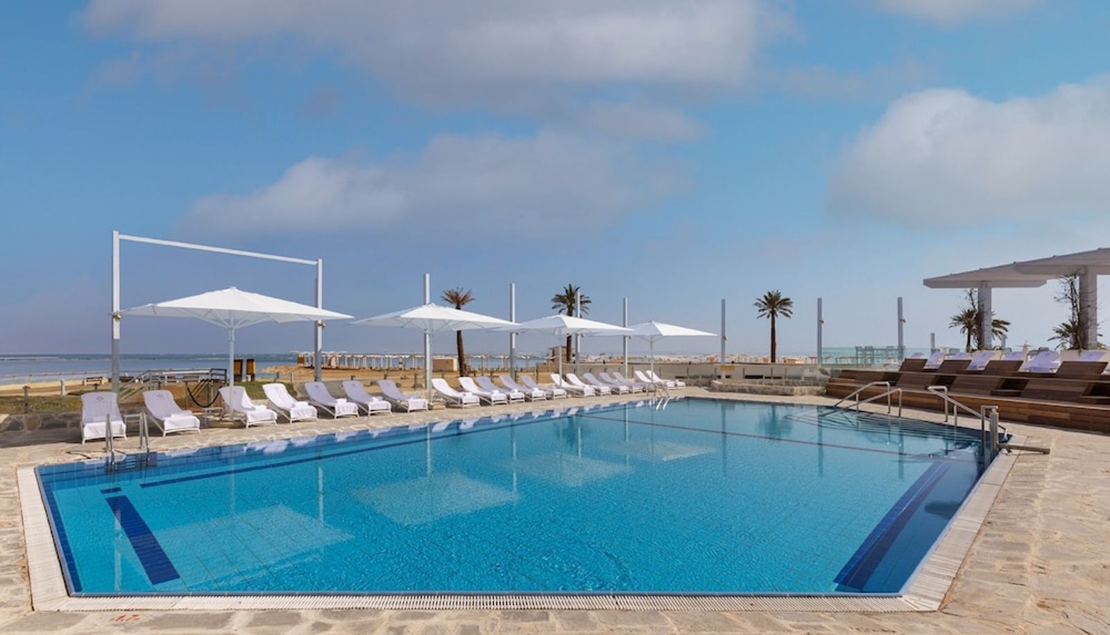 Pool - Herbert Samuel Hod Dead Sea Hotel