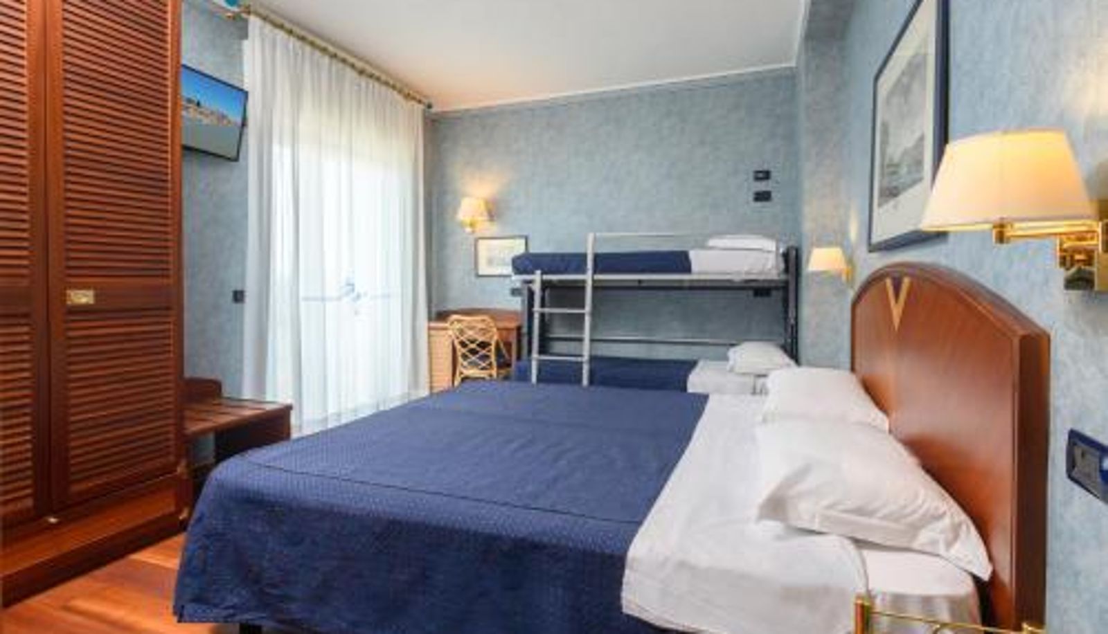 Room - Atilius Hotel & Suites