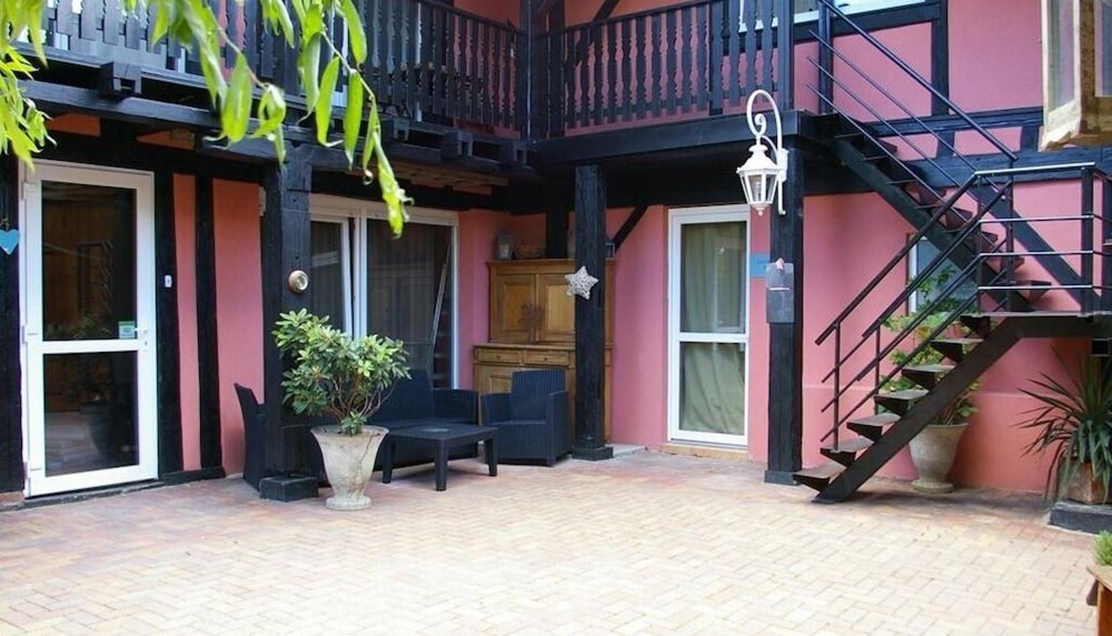 Zona exterior del hotel - LE Domaine DES Remparts
