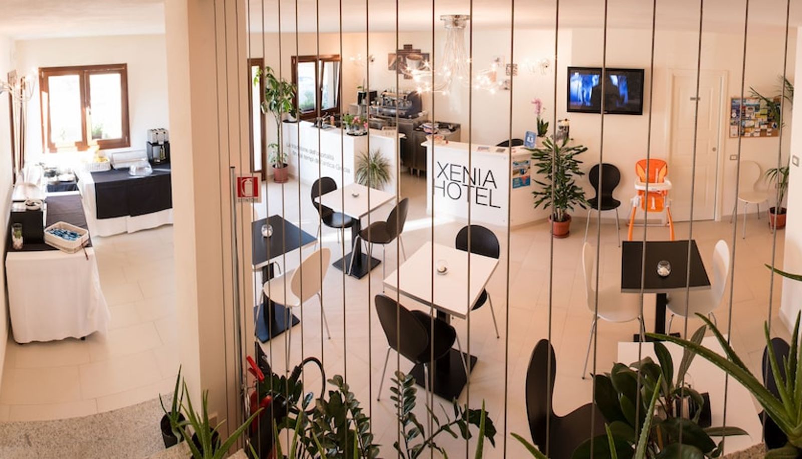 Hal - Xenia Hotel
