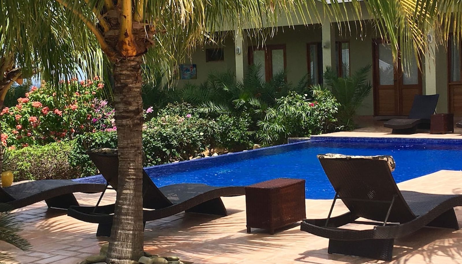 Piscina - Soma Surf Resort