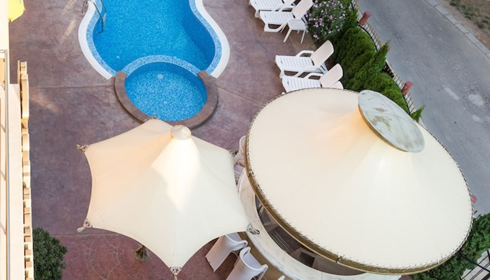 Pool - Hotel Saint Valentine
