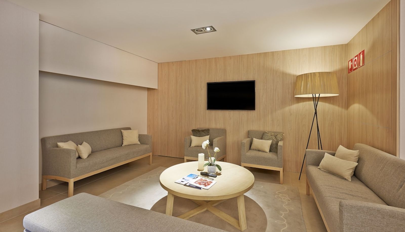 Hall - Hotel Omnium