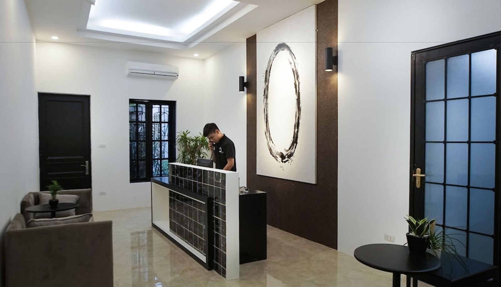 Receptie - Oliving Residence